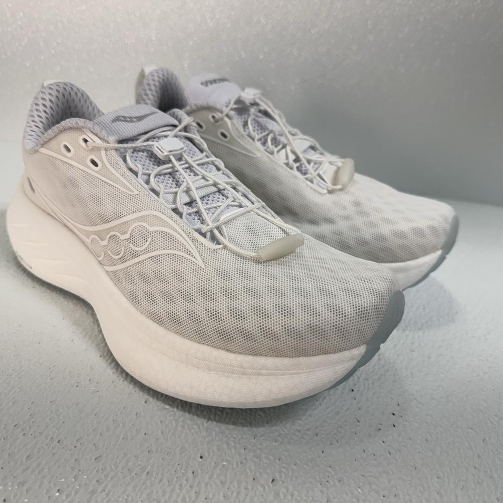 Saucony Women's Ride 18 Sneakers - Cool White | S11002-500 / Size 8.5